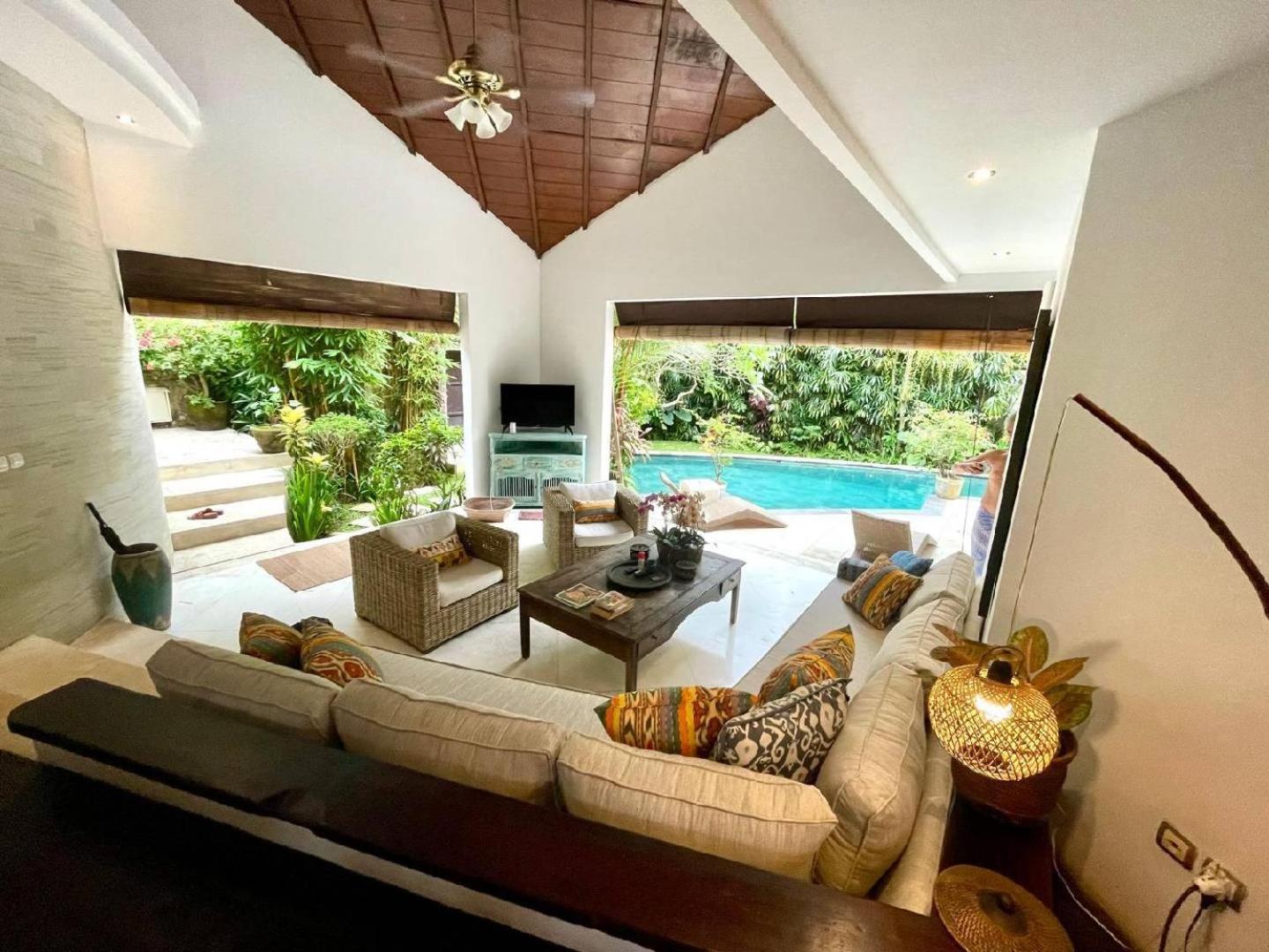 Villa Sahaja Kerobokan  Luaran gambar